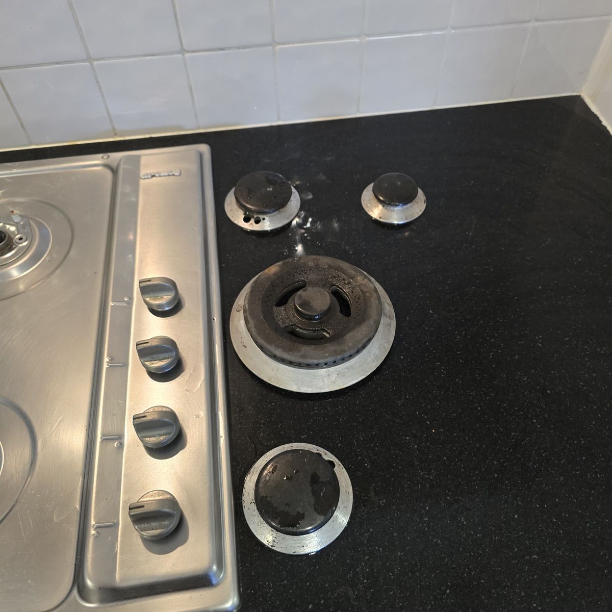 Kitchen, bathroom or living area cleaned by Signature Deep Cleaning, photo 20
